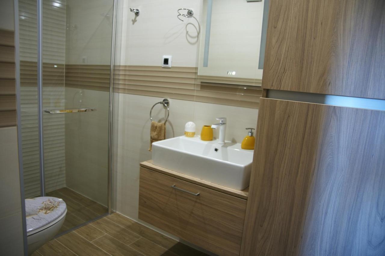 Apartment Grbin プーラ エクステリア 写真