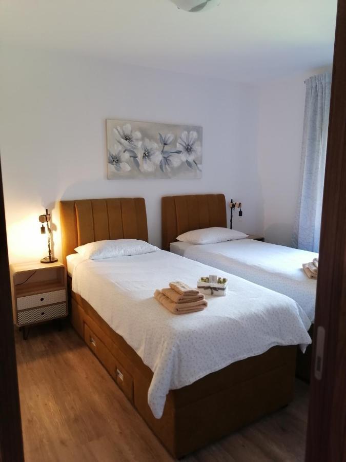 Apartment Grbin プーラ エクステリア 写真